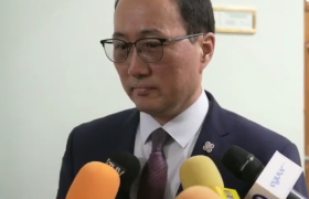 М.Бадамсүрэн: Засгийн газраас АН, ХҮН намын алийг нь гаргахаа Ерөнхий сайд тодорхой тайлбарлаж, Бодлогын зөвлөлийн шийдвэрээ танилцуулах нь чухал байна