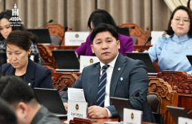 Н.Батсүмбэрэл: Хүнсний тээвэрлэлт, хадгалалт, худалдаа, хоол үйлдвэрлэлийн асуудлыг хуульчилж хүнсний аюулгүй байдлыг баталгаажуулна