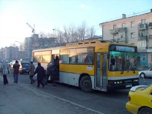 Тусгай замын автобустай болно 