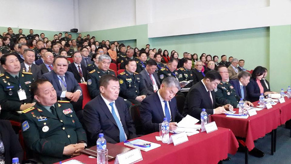 “Монгол Улсын аюулгүй байдлын орчин - Батлан хамгаалах бодлого” сэдэвт эрдэм шинжилгээний хурал болж байна
