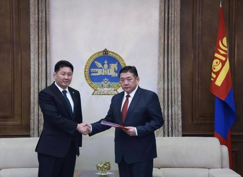 Монгол Улсын Засгийн газрын гишүүдийг томилуулах саналаа өргөн барилаа