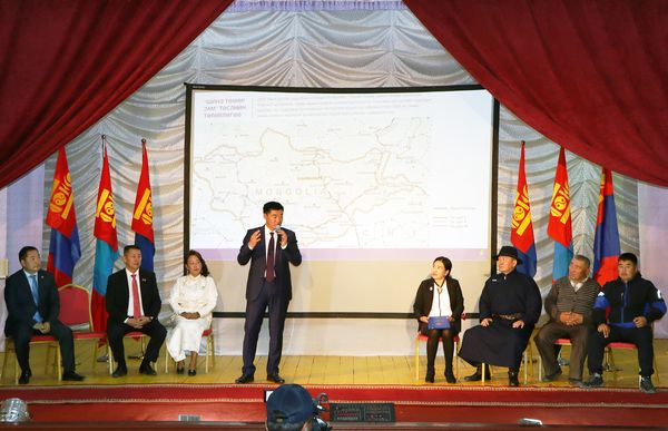 Монгол Улсын Ерөнхийлөгч Х.Баттулга Ховд аймагт ажиллалаа