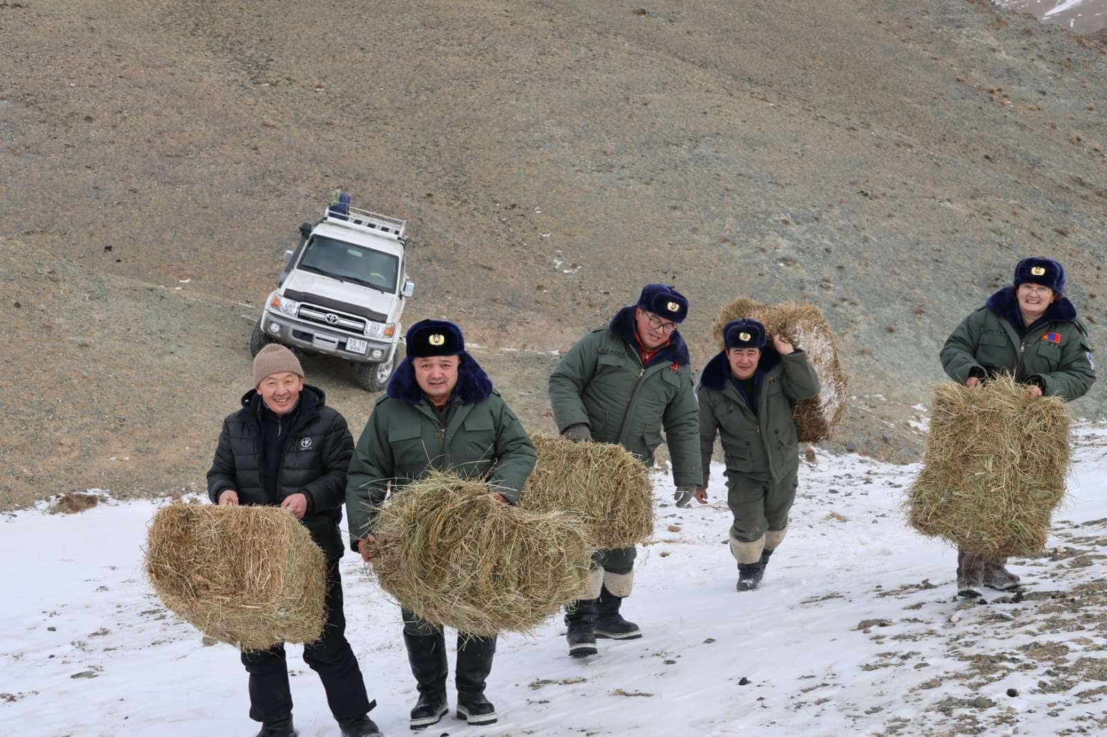 МОНГОЛ АЛТАЙН НУРУУНЫ УТХГ-ЫН ХАМГААЛАЛТЫН ЗАХИРГААНЫ АЛБАН ХААГЧИД БИОТЕХНИКИЙН АРГА ХЭМЖЭЭ АВАВ