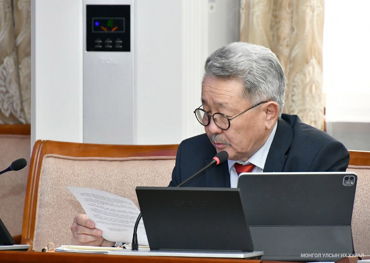 Ажлын хэсгийн хяналт шалгалтын үр дүнг үндэслэн Засгийн газарт чиглэл өгөх тухай тогтоолын төслийг баталлаа