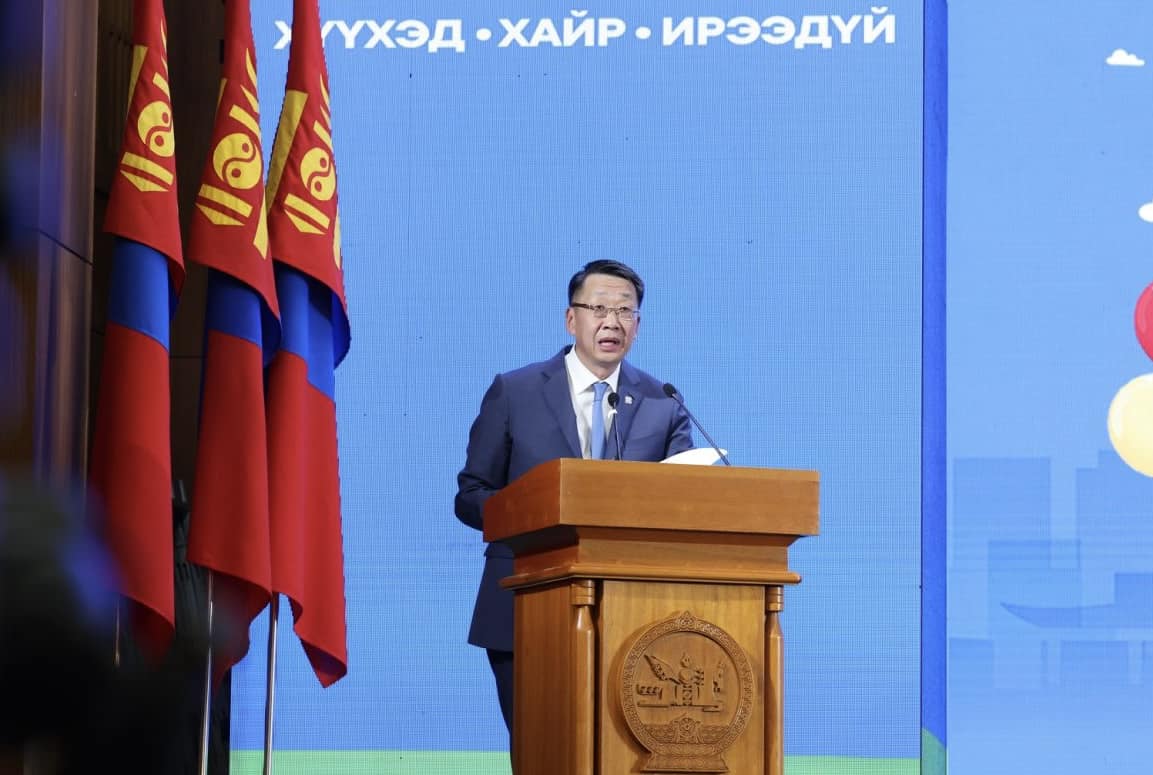 ХҮҮХЭД БҮРД ЭЭЛТЭЙ, АЮУЛГҮЙ, ХҮРТЭЭМЖТЭЙ, ЭРХ ТЭГШ НИЙГМИЙГ ХАМТДАА БҮТЭЭЕ